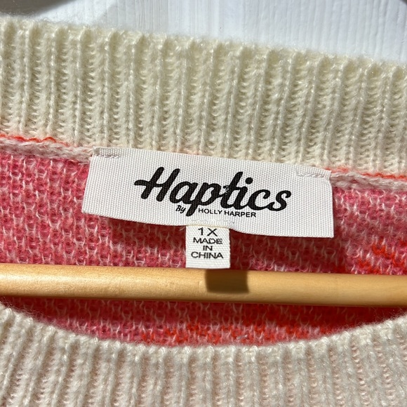 Colorful and soft sweater - Picture 2 of 2